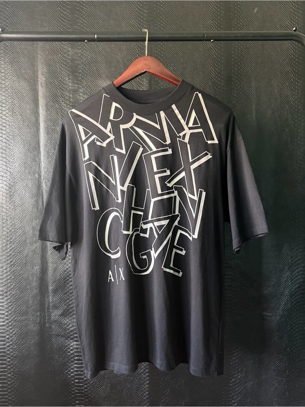 Armani Exchange A|X Black Silver Spell-Out Logo Graphic T-Shirt Mens L Oversized